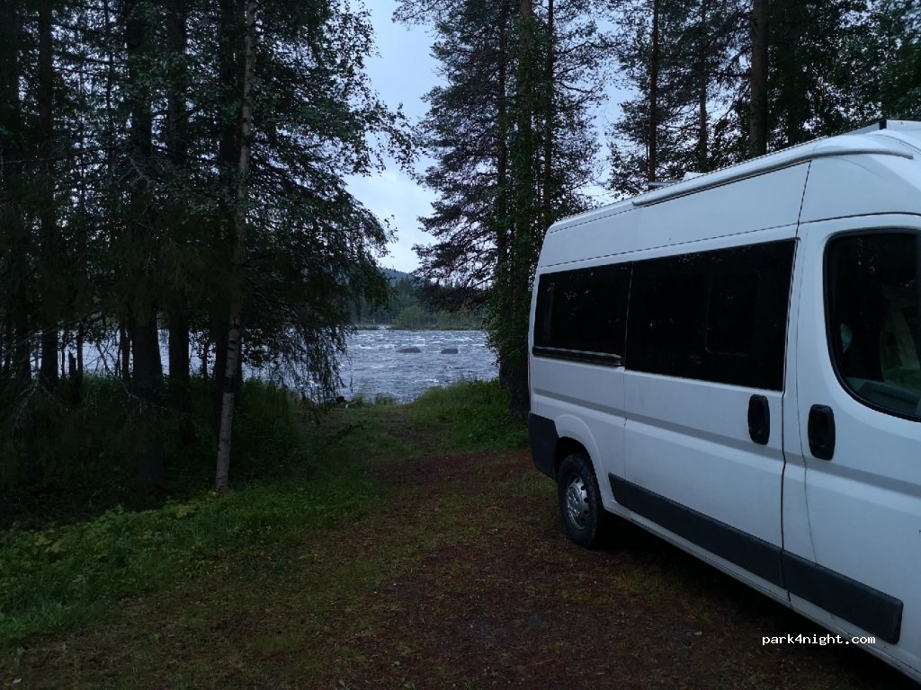 (930 86) Moskosel - Unnamed Road — foto