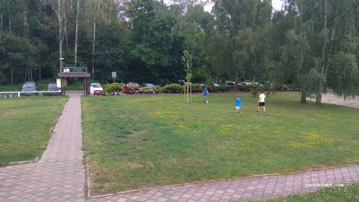(290 01) Poděbrady - Obora — foto 4