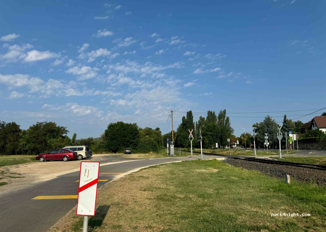 (8253) Révfülöp - 2 Bánky Donát utca — foto 4
