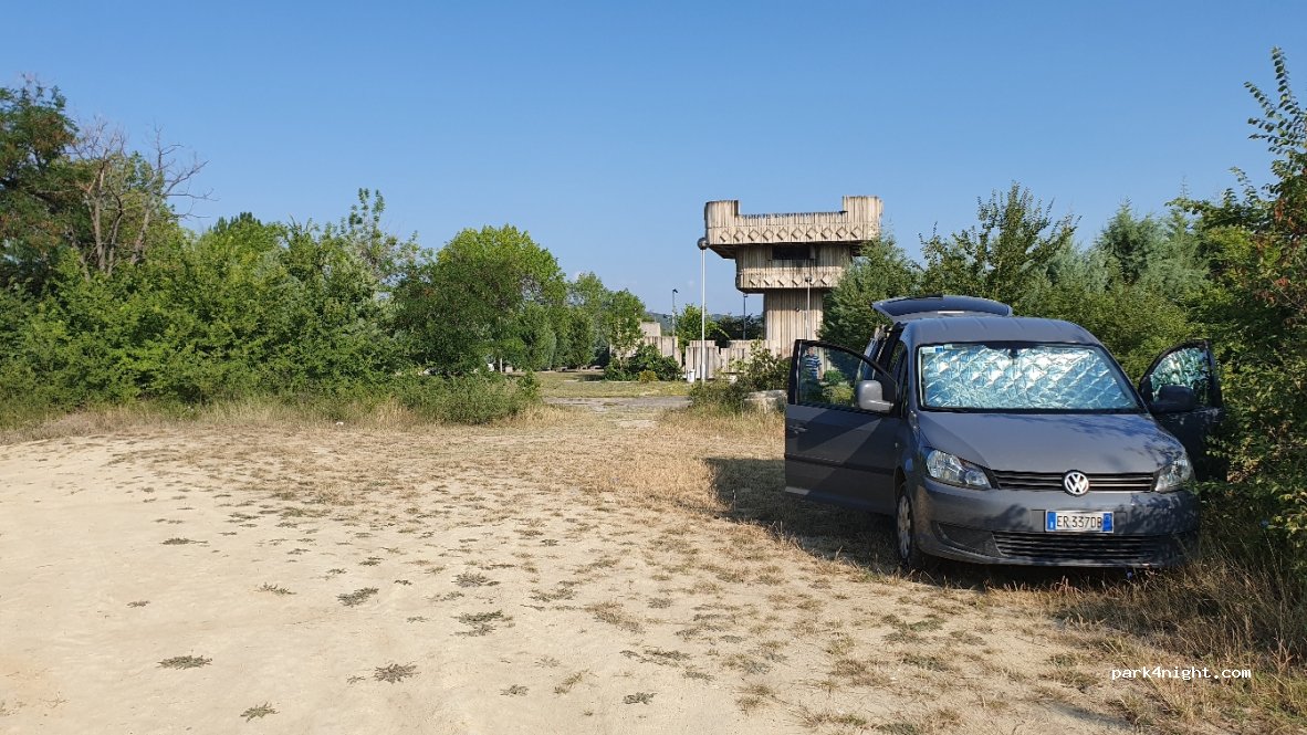 (1430) Kavadartsi - Unnamed road / Kosturnica — foto