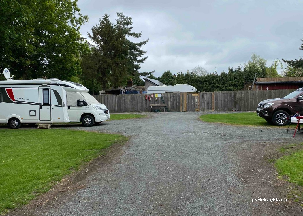 (HU17 0RN) Beverley - Willow Ln — foto