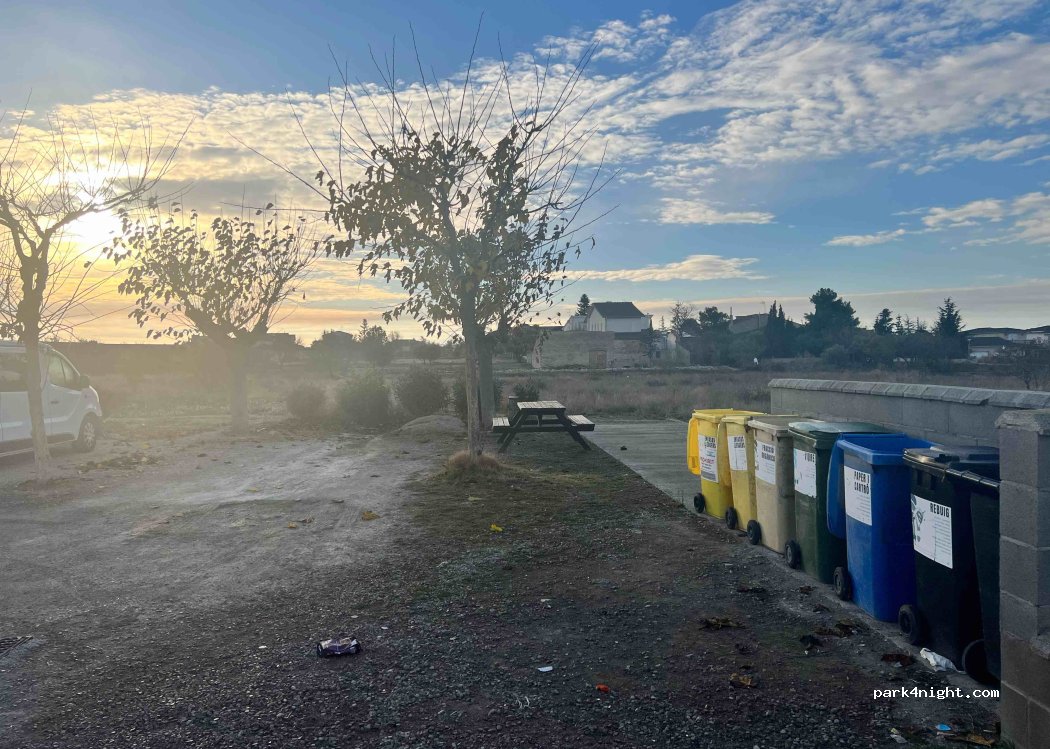 (25200) Cervera - 74 Avinguda Francesc Macià — foto