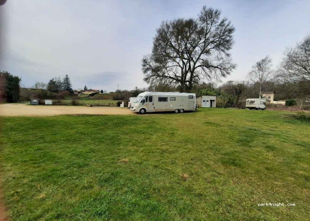 (86700) Vaux - Impasse du Gué — foto 2
