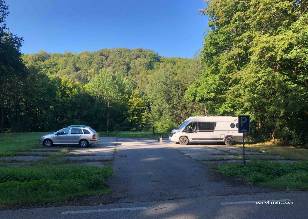 (373 41) Hluboká nad Vltavou - 1472 — foto 3
