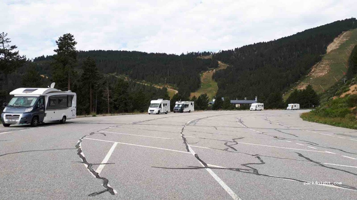 (66210) Les Angles - 25 Route du Pla del Mir — foto