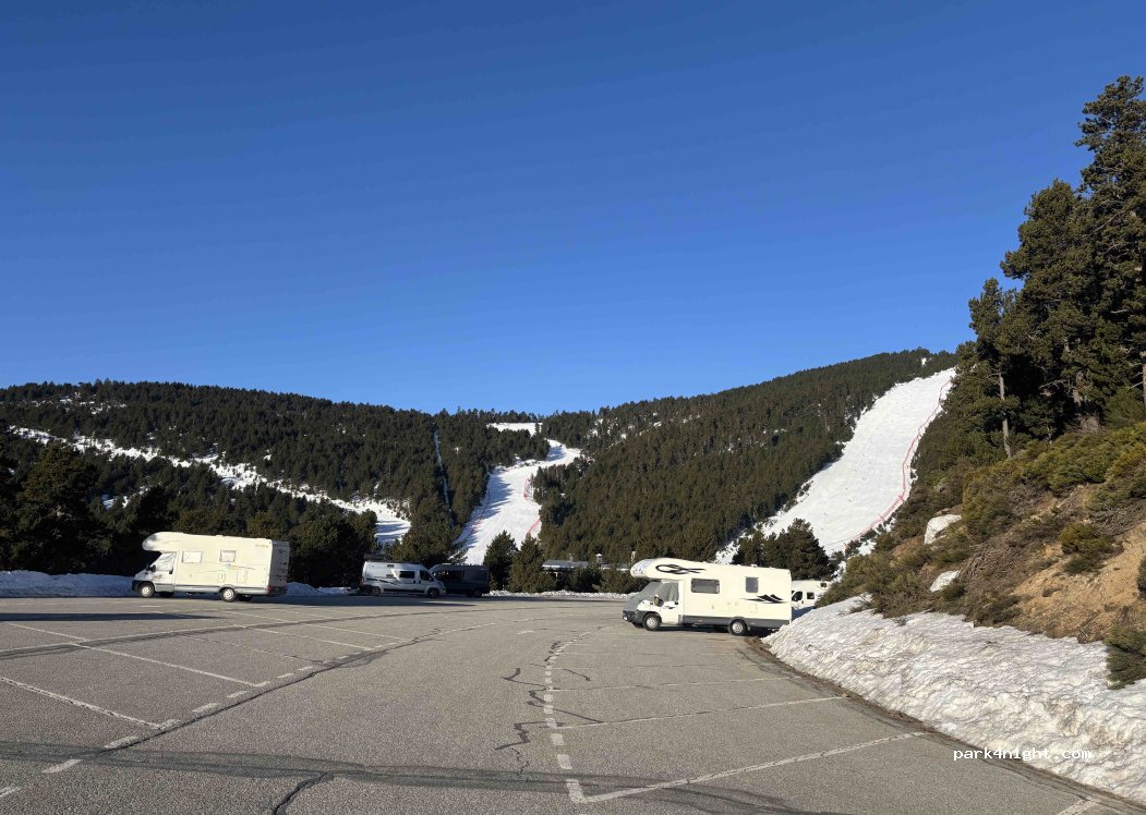 (66210) Les Angles - 25 Route du Pla del Mir — foto 5