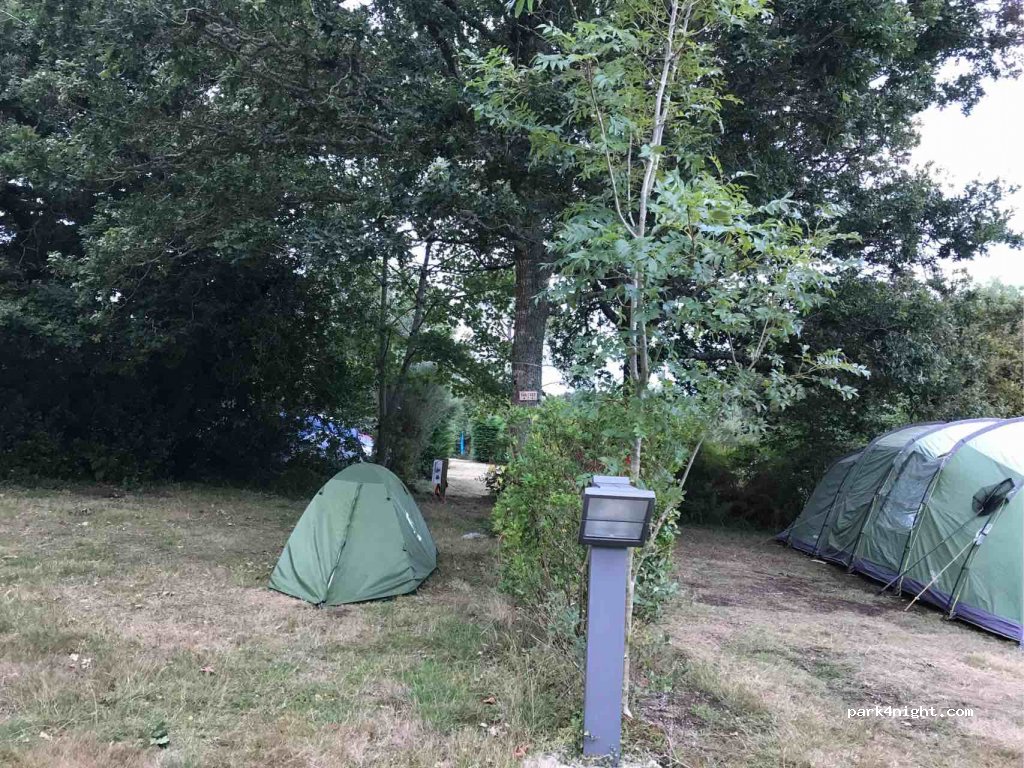 Camping les Pins — foto