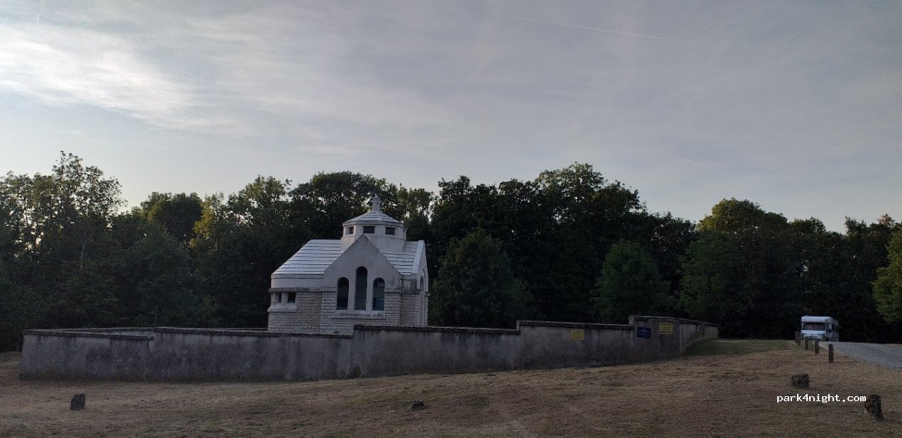 (55100) Louvemont-Côté-du-Poivre - Unnamed Road — foto