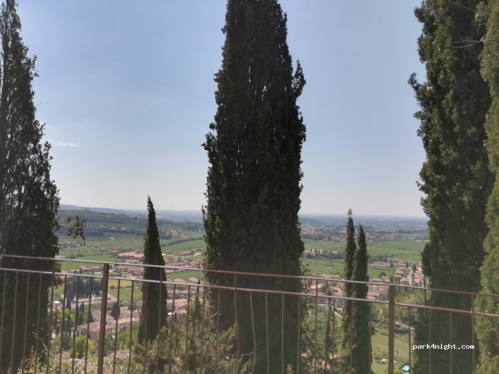 (37022) Fumane - 1 Località Ca' Tripoli — foto