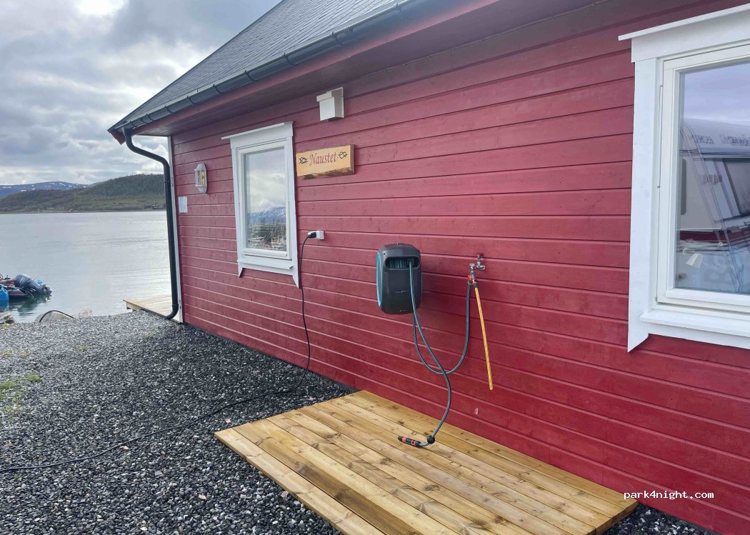 (9372) Gibostad - 52 Sekundær Fylkesveg 271 — foto 3
