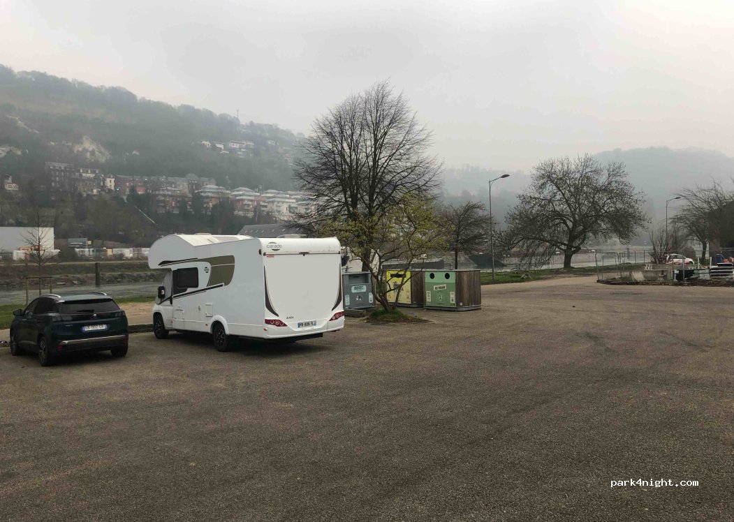 (76100) Rouen - Rue Sainte-Amélie — foto 4