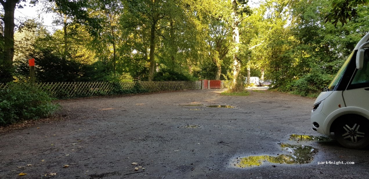 (23683) Scharbeutz - 1 Waldstraße — foto 3