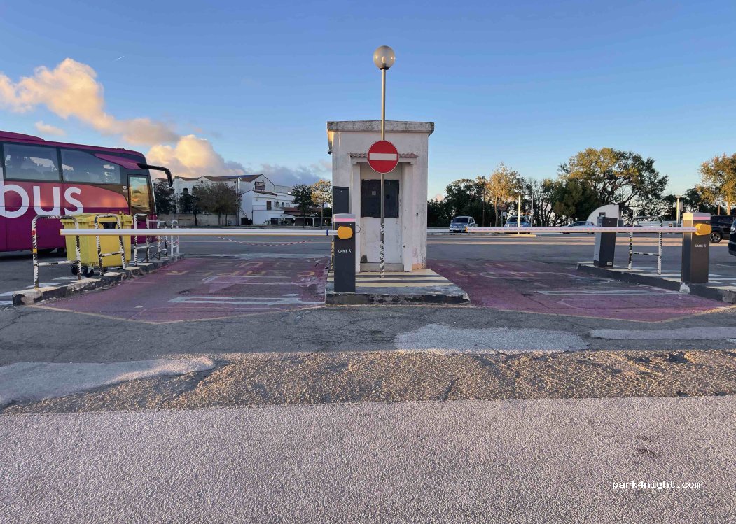 (71037) Monte Sant'Angelo - 14 Viale Mont Saint - Michel — foto 5