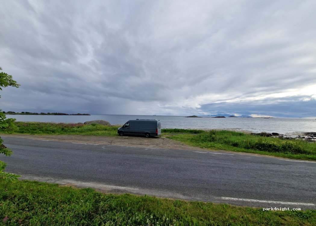 (8450) Melbu - 10 Sekundær Fylkesveg 881 — foto 4