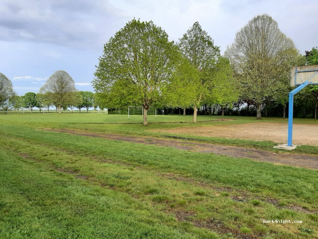 (77890) Beaumont-du-Gâtinais - Chemin du Stade — foto 4