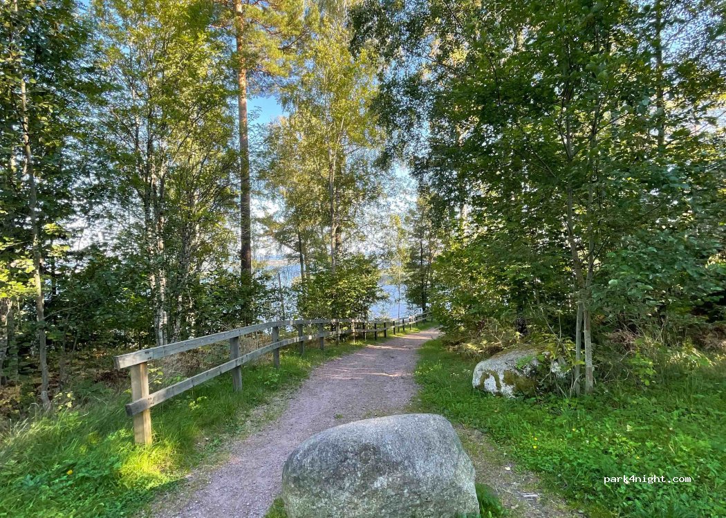 (546 92) Mölltorp - Unnamed Road — foto 3