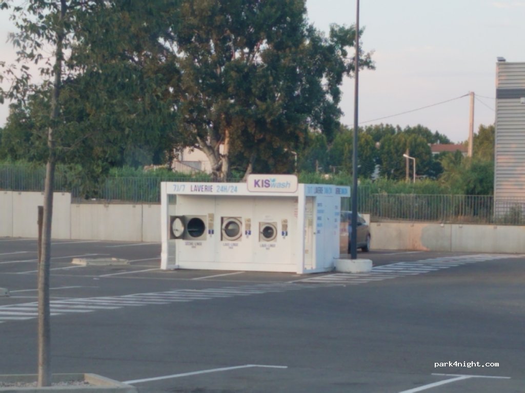 (13200) Arles - 24124 Rue François Mesnier — foto 4