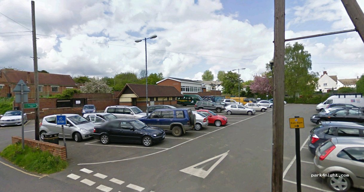 (CM6 2QN) Thaxted - 1 Margaret Street — foto
