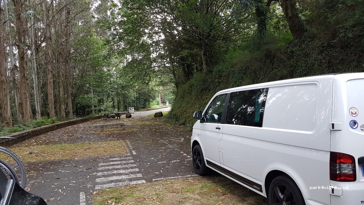 (15183) Carral - 5 Lugar Teixoeiras — foto