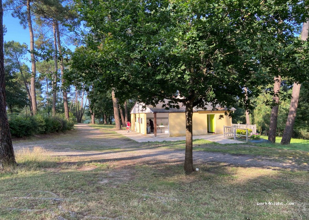 Camping et Gîtes - Lac de Trémelin — foto 3