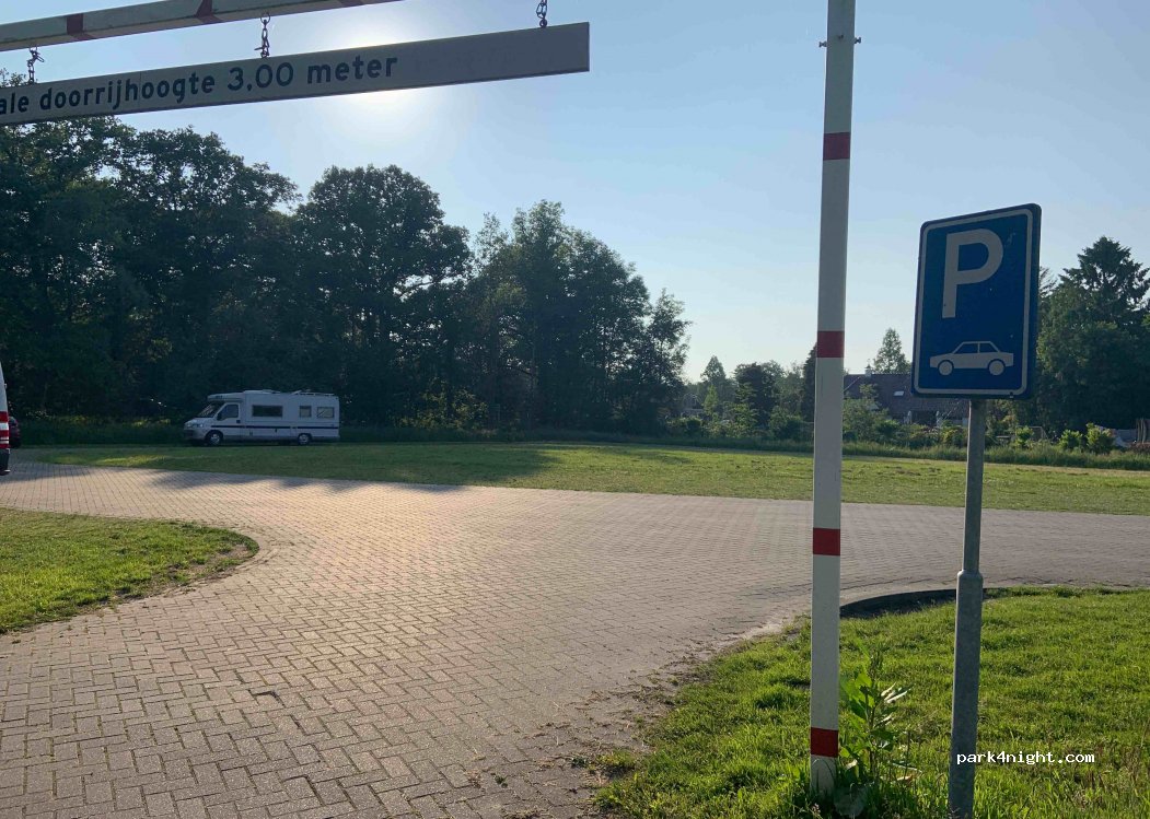 (9766 TK) Eelderwolde - 27 Groningerweg — foto