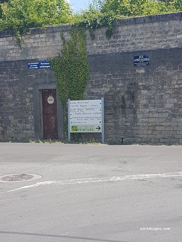 (24000) Périgueux - 125 Rue Alphee Maziéras — foto 2