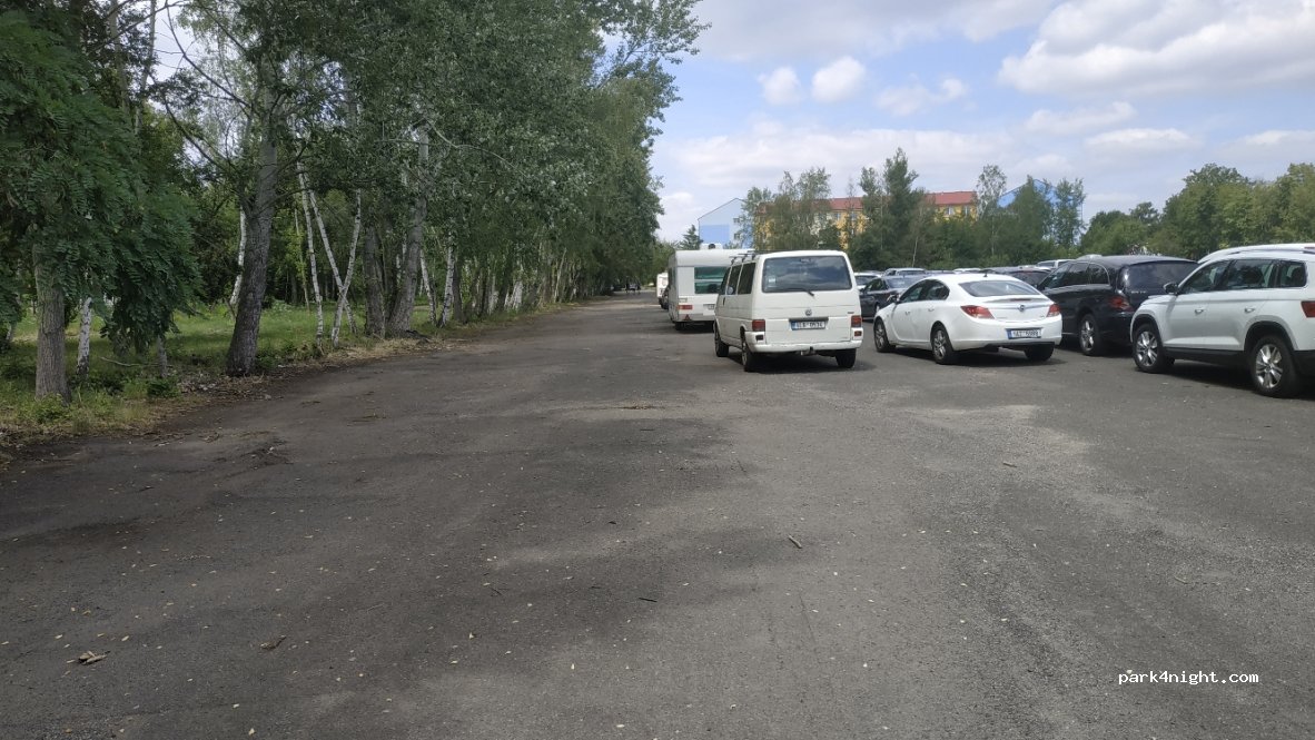 (289 23) Milovice - 1530 Tyršova — foto 2