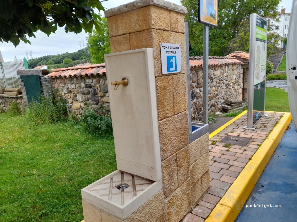 (34886) Velilla del Río Carrión - 26 Avenida Castilla y León — foto 2