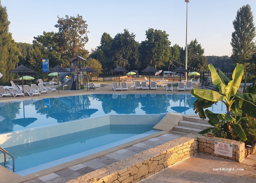 Camping de Tremolat Les Berges de la Dordogne. — foto 3