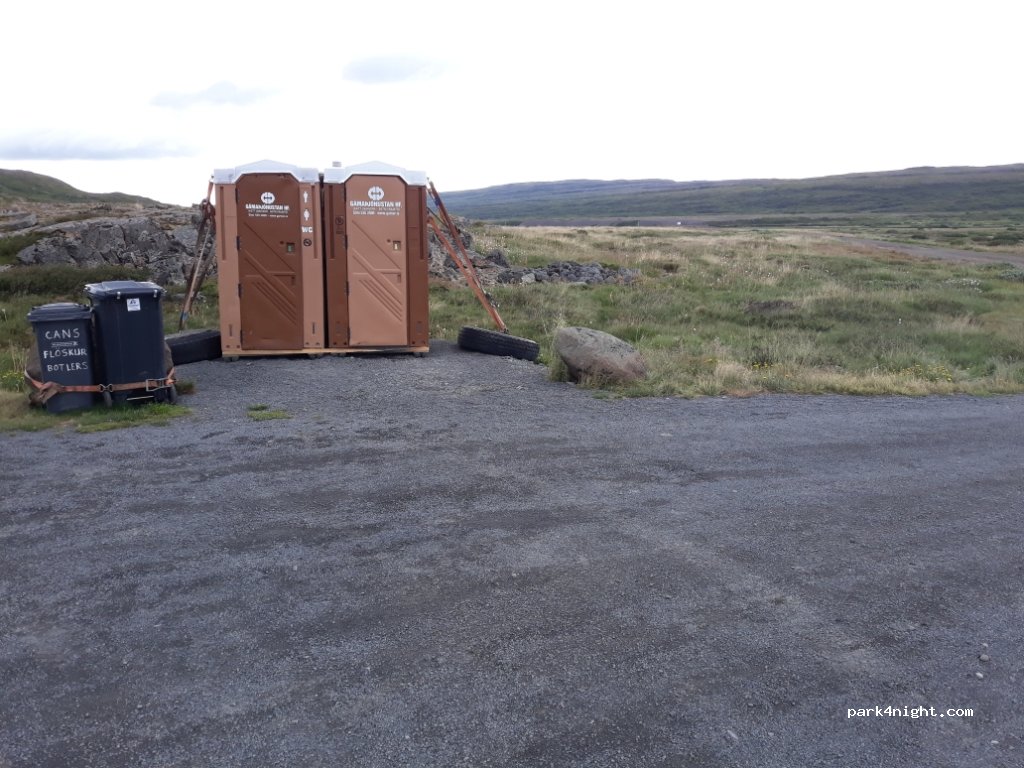 () Arngerdareyri - 61 / Djùpvegur — foto 2