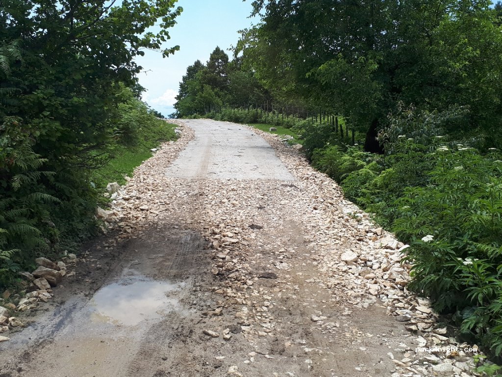 () Kinchkhaperdi - Kinchkha-Kinchkhaferdi Road — foto 3