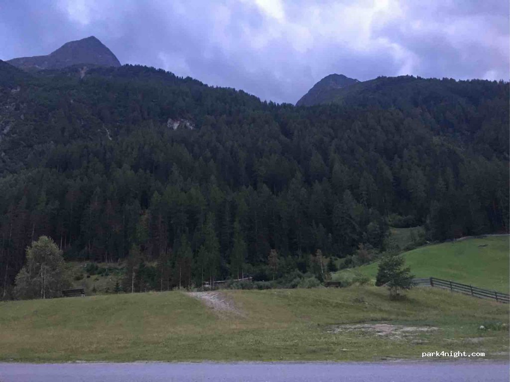 (6444) Längenfeld - 9953 Huben — foto