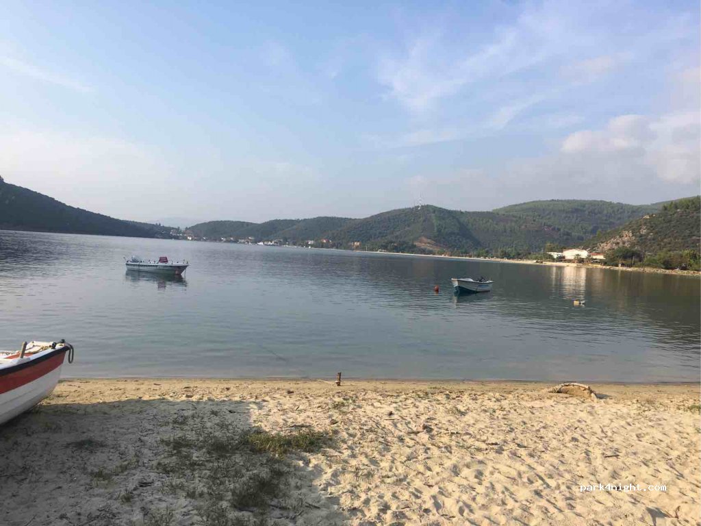 (630 72) Koufos - Eparchiaki Odos Nikitis-Sartis — foto 2