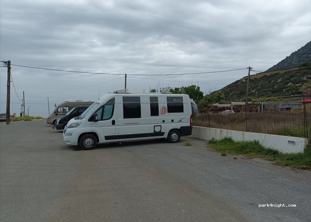 (740 57) Mpali - Ethniki Odos Rethimnou Irakliou — foto 3