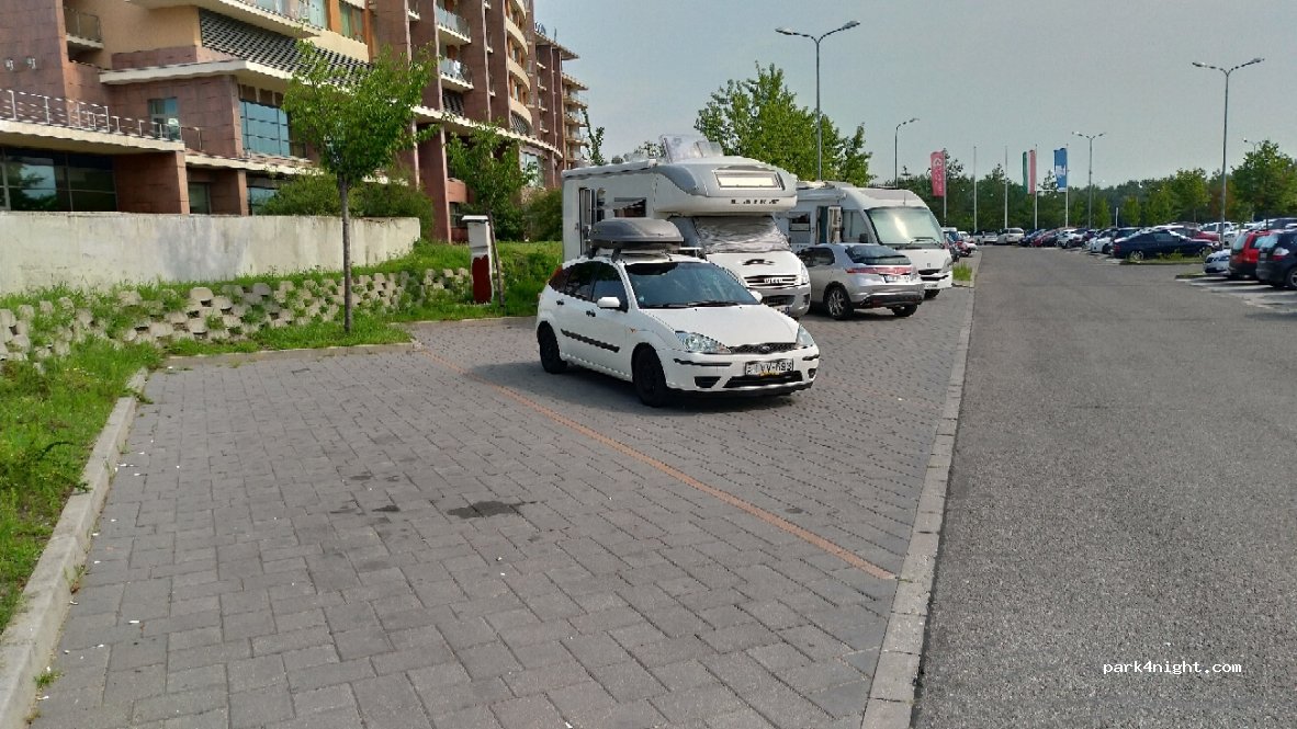 (1044) Budapest - unnamed road — foto