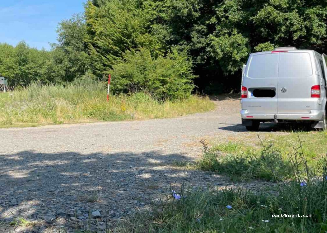 (768 72) Chvalčov - Unnamed road / Letní Kino Chvalčov — foto 4