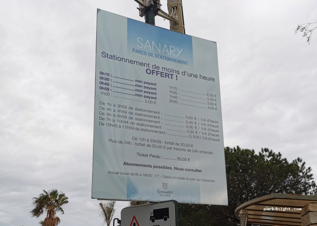 (83110) Sanary-sur-Mer - Rond-point Jerzy Popiéluszko — foto 3