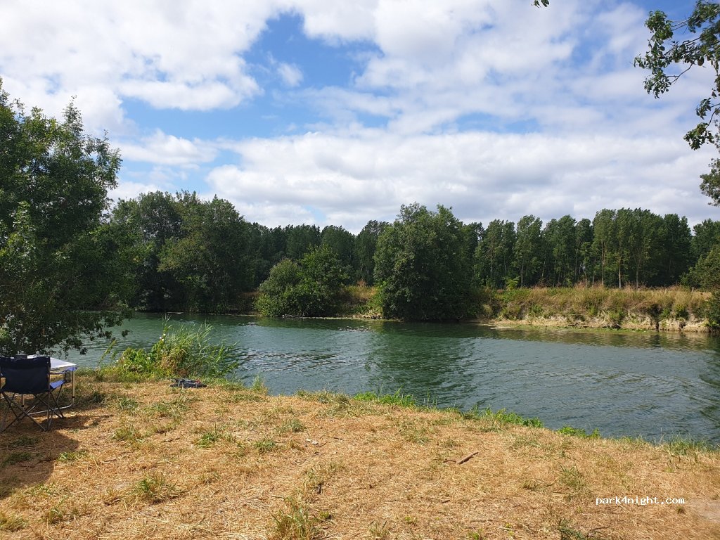 (17800) Brives-sur-Charente - Unnamed Road — foto