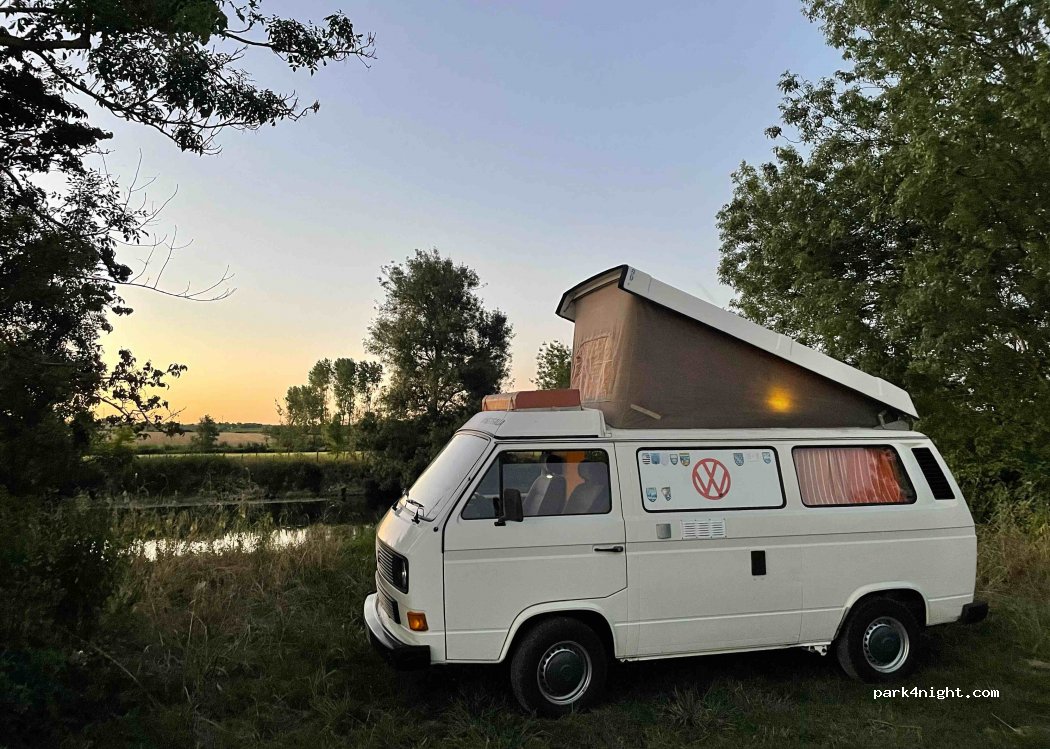 (17800) Brives-sur-Charente - Unnamed Road — foto 4