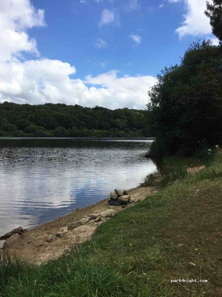 (29650) Guerlesquin - Chemin de Ronde de Tro Guic — foto 2