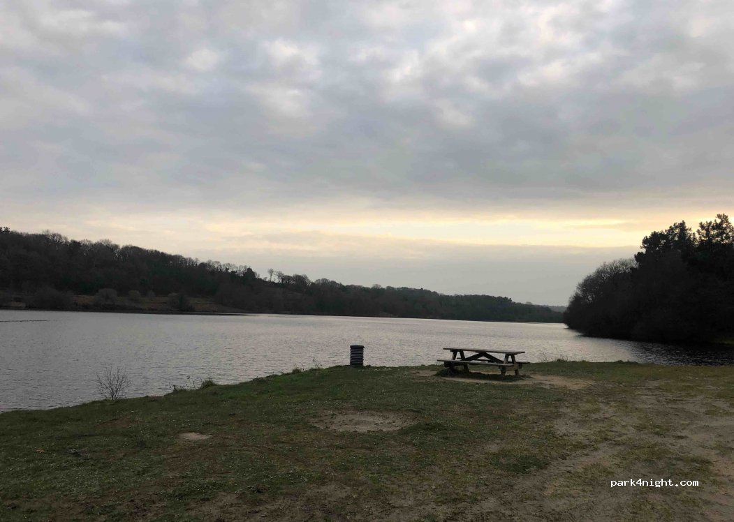 (29650) Guerlesquin - Chemin de Ronde de Tro Guic — foto 3