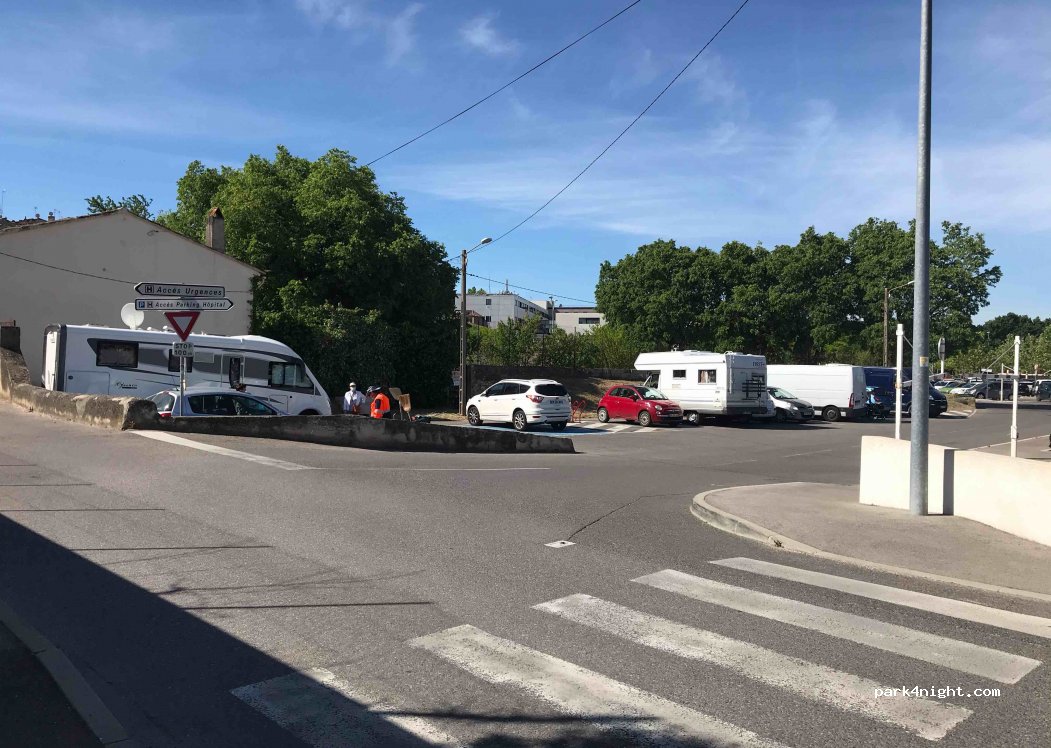 (84120) Pertuis - 235 Rue de la Dévalade — foto 2