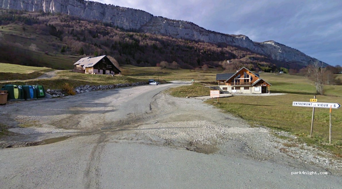 (73670) Entremont-le-Vieux - D45A — foto