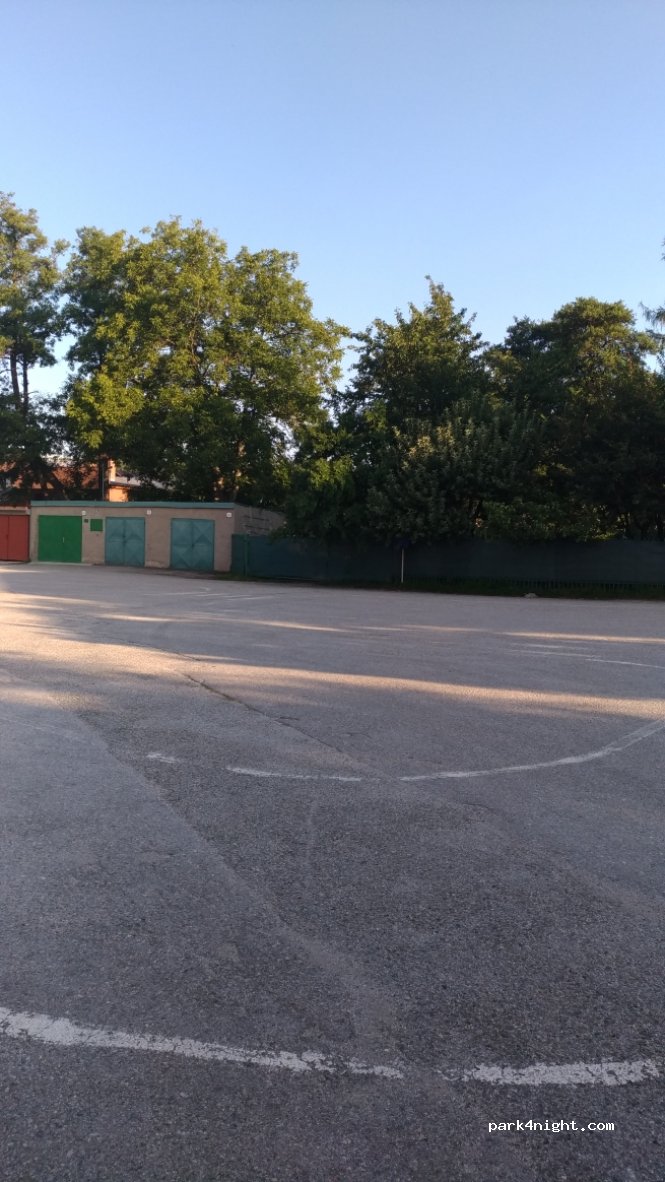 (044 20) Malá Ida - 4 Školská — foto 2
