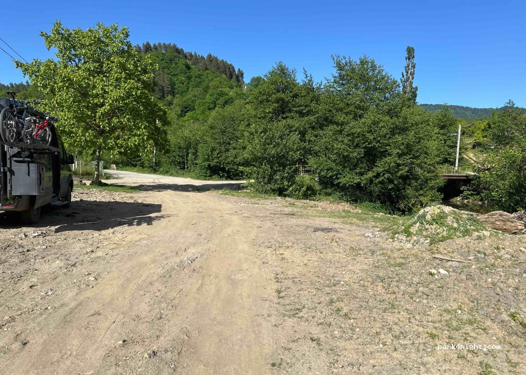 () Lichi - Unnamed road — foto 4