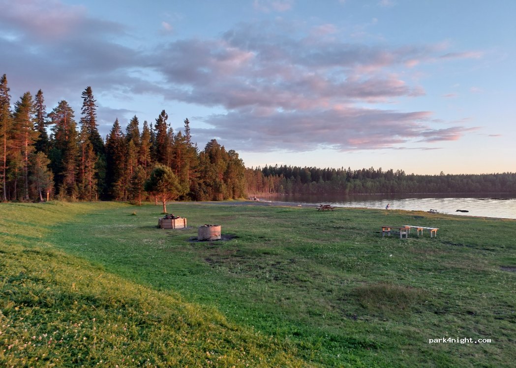 (832 96) Frösön - Unnamed Road — foto 3