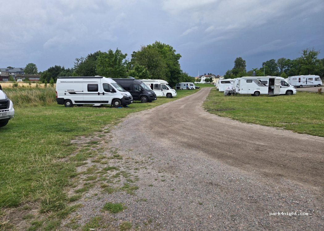 (590 77) Vreta Kloster - 4B Stjärnorpsvägen — foto 4