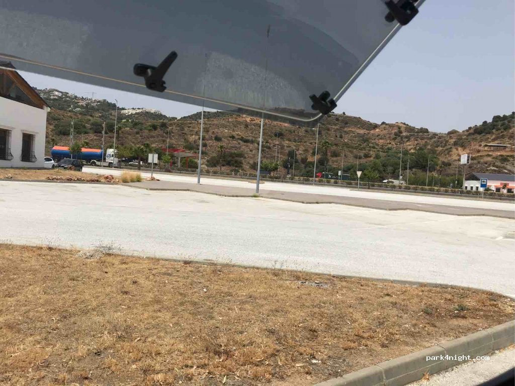 (29603) Marbella - Autopista del Mediterráneo — foto