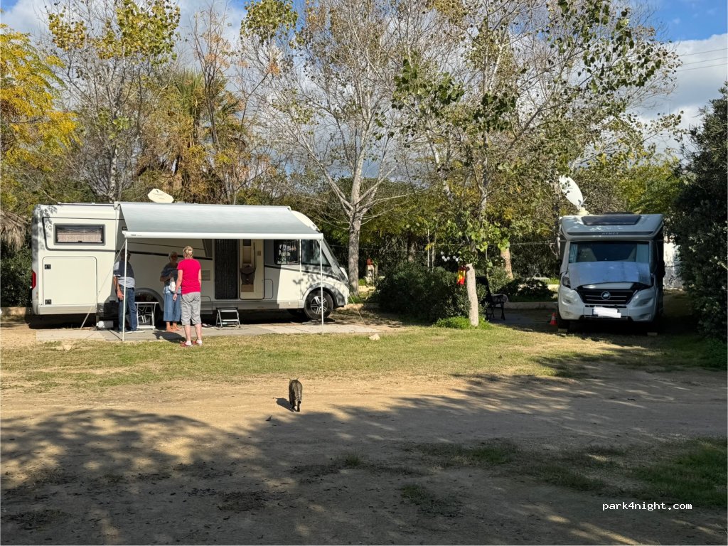 Camping Flintstones Park — foto 2
