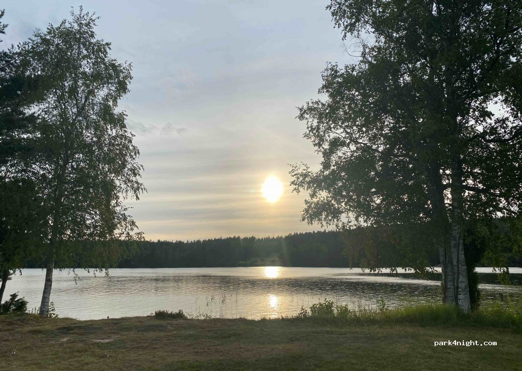 (662 96) Svanskog - Strandvägen — foto 2